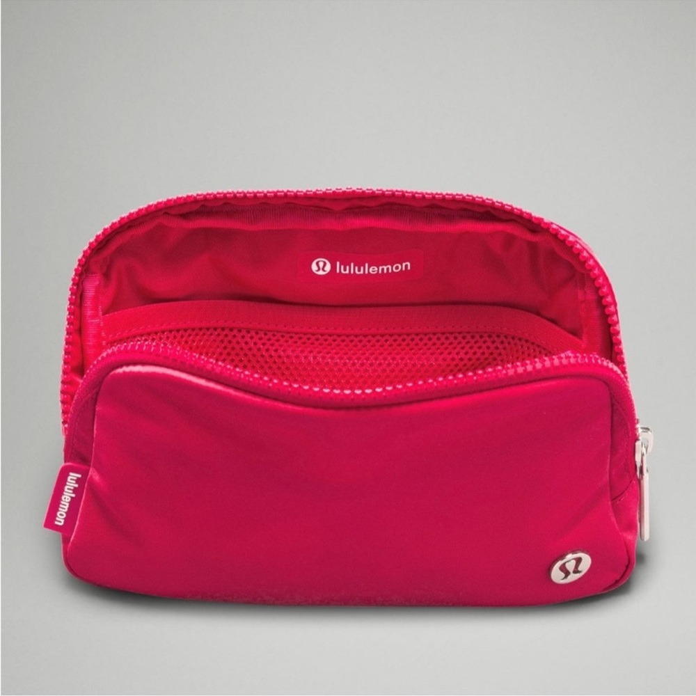 Lululemon 1L Everywhere Belt Bag - Picture 6 of 6